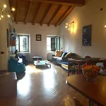 Casa Chiara Bed & Breakfast