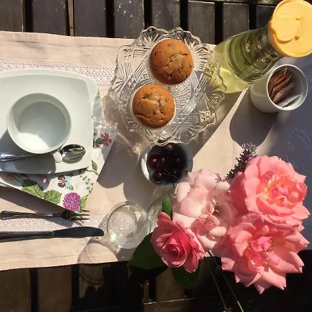 Casa Chiara ベッド・アンド・ブレックファスト 4*