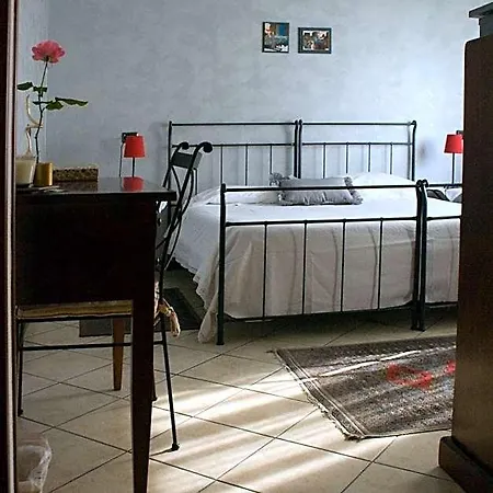 Alojamento de Acomodação e Pequeno-almoço Casa Chiara