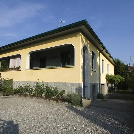 ベッド・アンド・ブレックファスト Casa Chiara