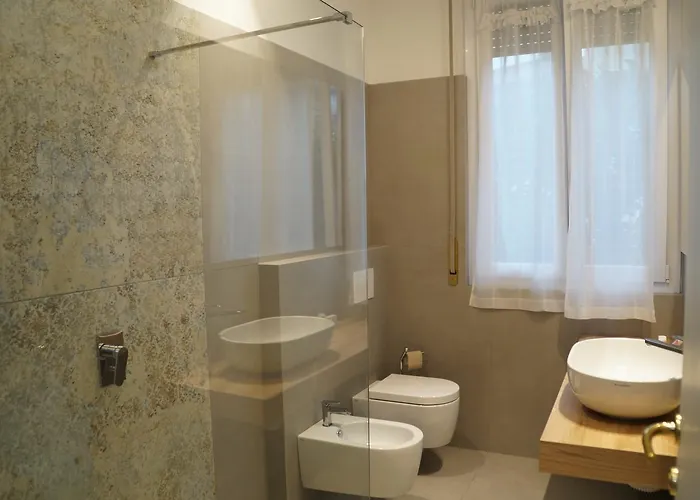 Casa Chiara 4* Бергамо